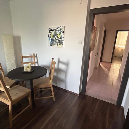 Apartman Rose Dunajska Streda Ngoại thất bức ảnh